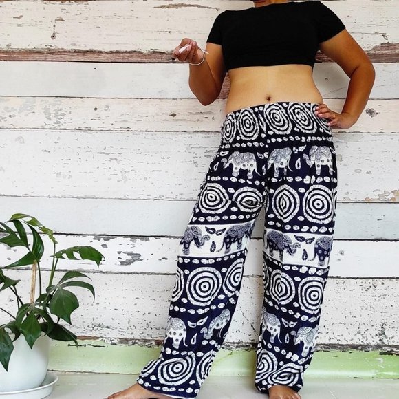 Dark blue and white elephant harem pants - Picture 2 of 4